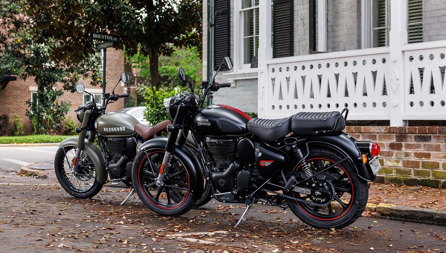 Bike & Scooty on Rent in Udaipur
