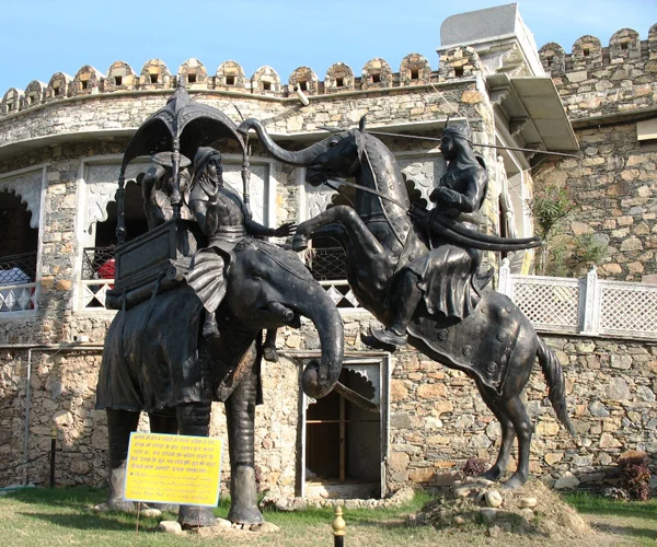 Haldighati taxi from Udaipur